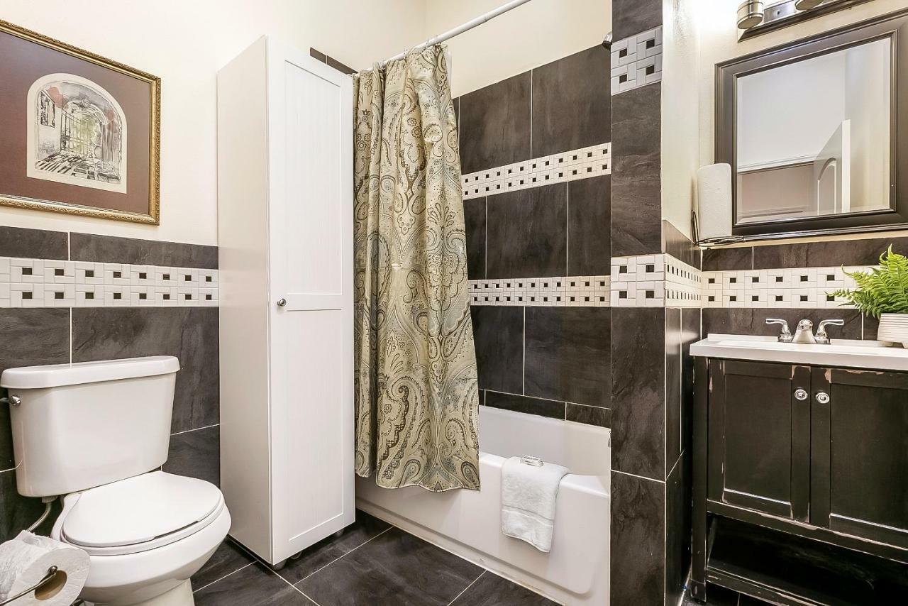 Spacious 4Bd Luxury Penthouse With Balcony New Orleans Buitenkant foto